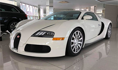 Đại gia Đặng Lê Nguyên Vũ tậu Bugatti 50 tỷ độc nhất Việt Nam