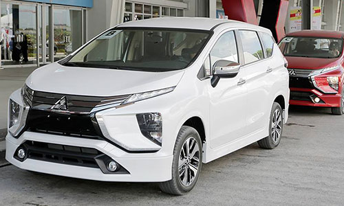 Mitsubishi Xpander 7 chỗ giá rẻ về Việt Nam "đấu" Toyota Innova