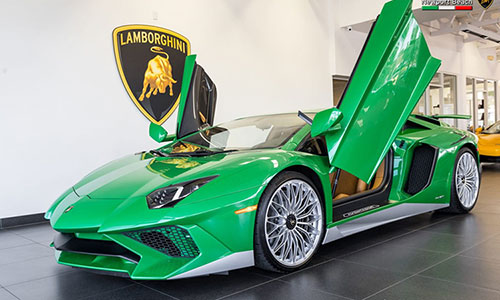 Lamborghini Aventador SV đặc biệt lấy cảm hứng từ Miura SV