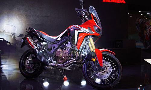 Honda Africa Twin 2018 giá 450 triệu đồng sắp về Việt Nam?