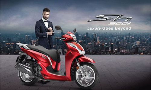 “Soi” xe ga Honda SH300i mới giá 269 triệu tại VN