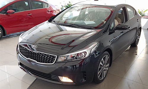 Kia Cerato hút khách Việt nhờ xe giá rẻ dưới 500 triệu đồng