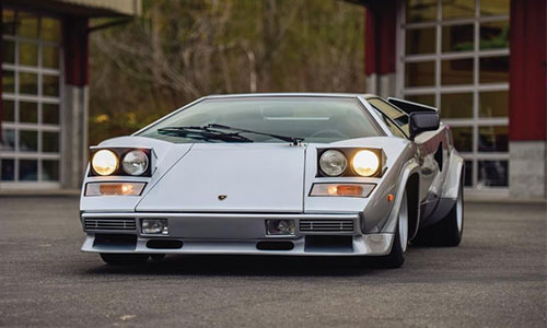 Chi gần 6 tỷ đồng "hồi sinh" Lamborghini Countach LP400 S