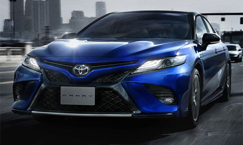 “Soi” xe Toyota Camry Sports 2018 giá từ 769 triệu đồng