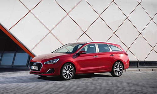 “Soi” xe Hyundai i30 mới, uống chỉ 3,8 lít xăng/100km 