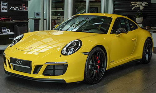 Cận cảnh Porsche 911 Carrera GTS hơn 8 tỷ tại VN