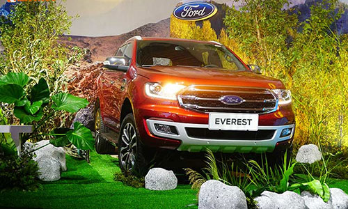 Vừa ra mắt, Ford Everest 2019 đã bán được hơn 500 xe/tháng