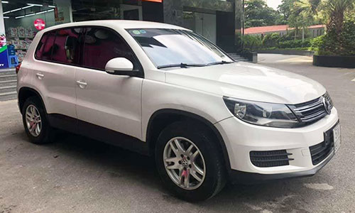 Cận cảnh Volkwagen Tiguan giá chỉ hơn 600 triệu tại Hà Nội 