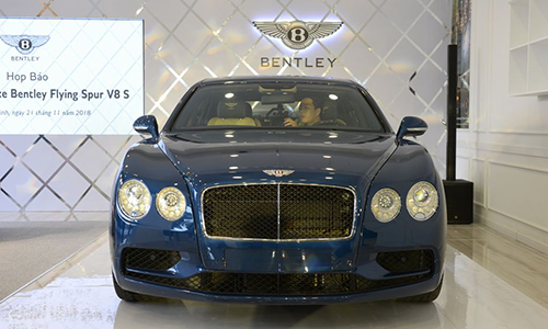 Bentley Flying Spur V8 S giá 16,868 tỷ đồng về Việt Nam