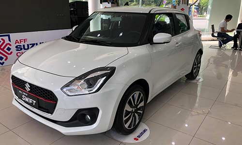 Cận cảnh Suzuki Swift GLX 2019 giá 549 triệu tại đại lý