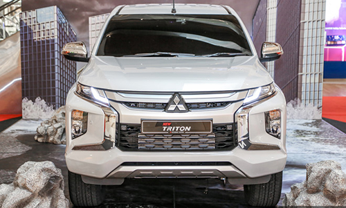 Mitsubishi Triton 2019 phiên bản off-road giá 1,62 tỷ đồng