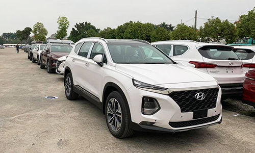 Hyundai SantaFe 2019 đổ bộ đại lý Việt Nam đầu năm mới