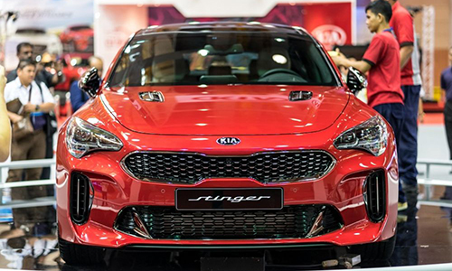 Kia Stinger mới giá từ 1,6 tỷ đồng tại Đông Nam Á 