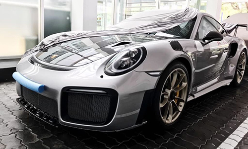 Siêu xe Porsche 911 GT2 RS hơn 20 tỷ tại Hà Nội