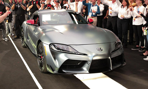 Toyota GR Supra 2020 đầu tiên bán giá 48,7 tỷ đồng