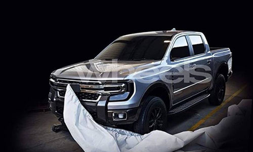 Bán tải Ford Ranger hoàn toàn mới bất ngờ "lộ hàng"