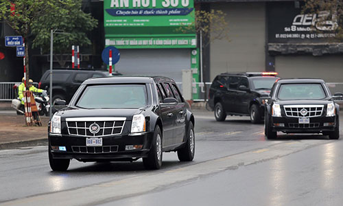 Tổng thống Trump mang siêu xe Cadillac One nào tới Việt Nam?