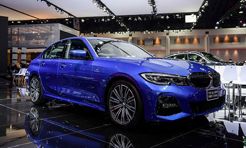 BMW 3-Series 2019 giá 2,1 tỷ tại Thái, sắp về Việt Nam