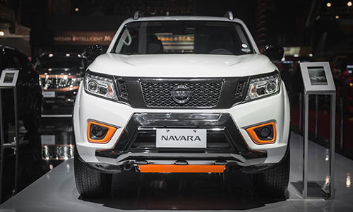 Chi tiết bán tải Nissan Navara N-Warrior giá từ 556 triệu đồng