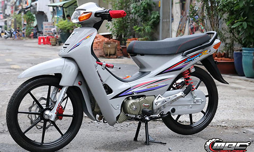 Choáng với Honda Wave độ động cơ 190cc ở Sài Gòn