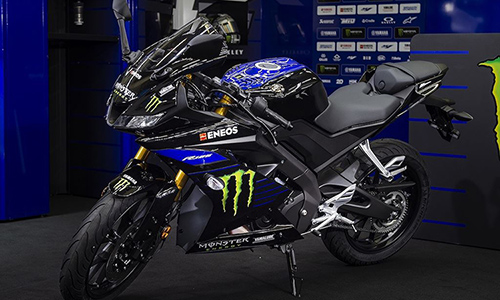 Cận cảnh môtô thể thao cỡ nhỏ Yamaha R125 Monster Energy