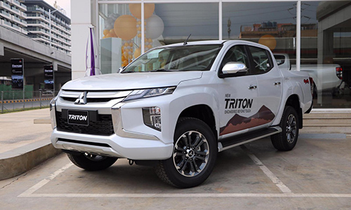 Mitsubishi giảm giá Outlander và bán tải Triton 2019