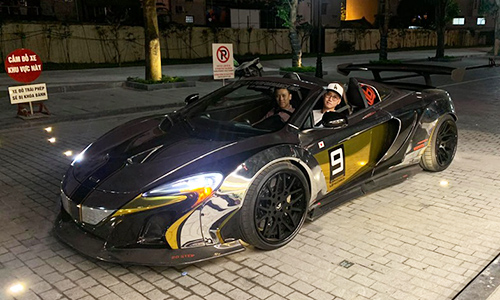 Dương Kon "xách" siêu xe McLaren 16 tỷ dự Car Passion 2019