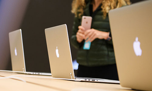 Lý do Apple gấp rút thu hồi laptop MacBook Pro 15 inch