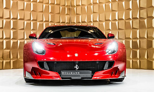 Chiếc siêu xe Ferrari F12tdf này chào bán tới 21 tỷ đồng