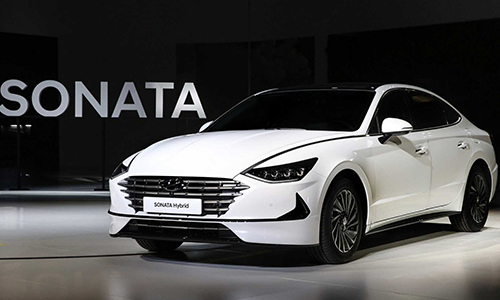 Hyundai Sonata 2020 "uống" chỉ 4,97 lít xăng cho 100 km