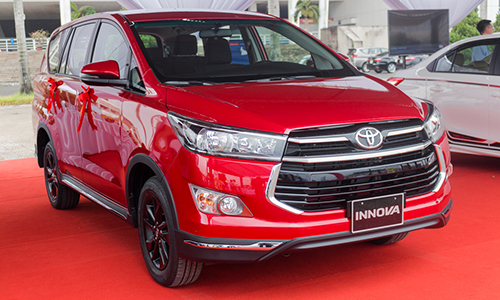 Xe Toyota Innova giảm giá 75 triệu đồng tại Việt Nam