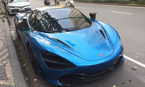 Xem chủ xe McLaren 720S hơn 20 tỷ chống trộm gương