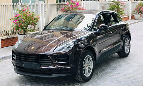 Porsche Macan 2019 "chạy lướt" hơn 3,9 tỷ tại Hà Nội