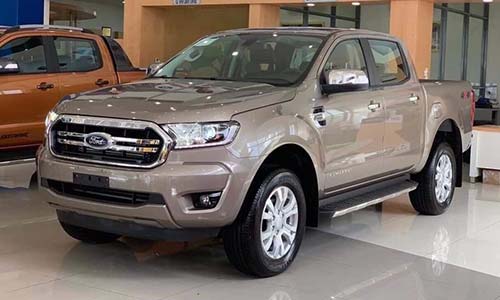 Cận cảnh Ford Ranger Limited khoảng 800 triệu đồng tại Việt Nam