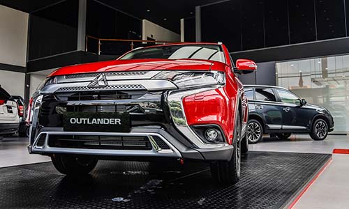 Cận cảnh Mitsubishi Outlander 2020 từ 825 triệu tại Việt Nam 