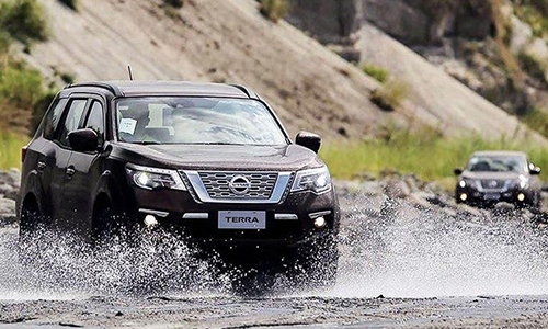 Nissan Terra giảm tới 138 triệu đồng tại Việt Nam mùa COVID-19