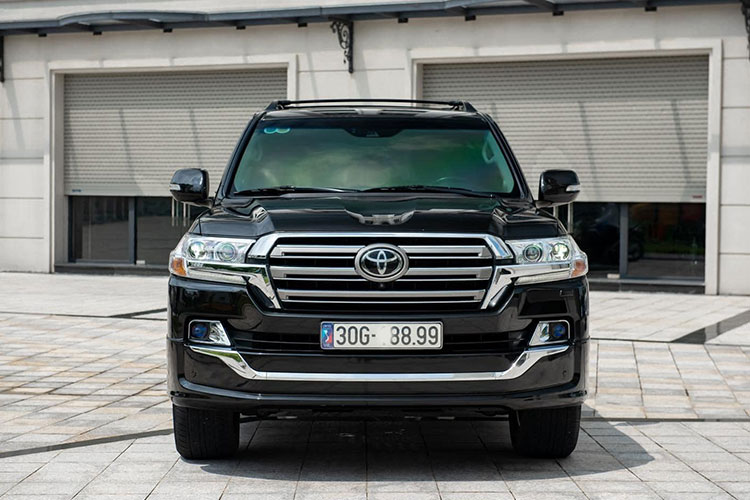 Toyota Land Cruiser 2019 nhập Mỹ, "chạy chán" bán 8 tỷ ở Hà Nội