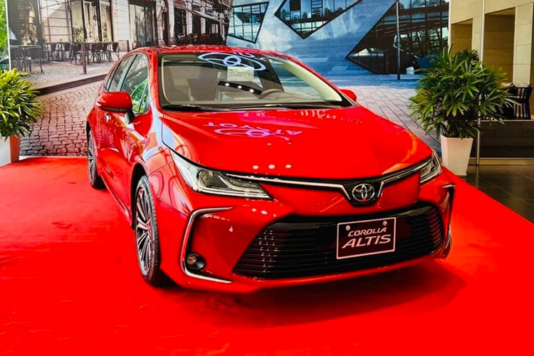 Toyota Corolla Altis lọt top xe ế nhất Việt Nam tháng 6/2024