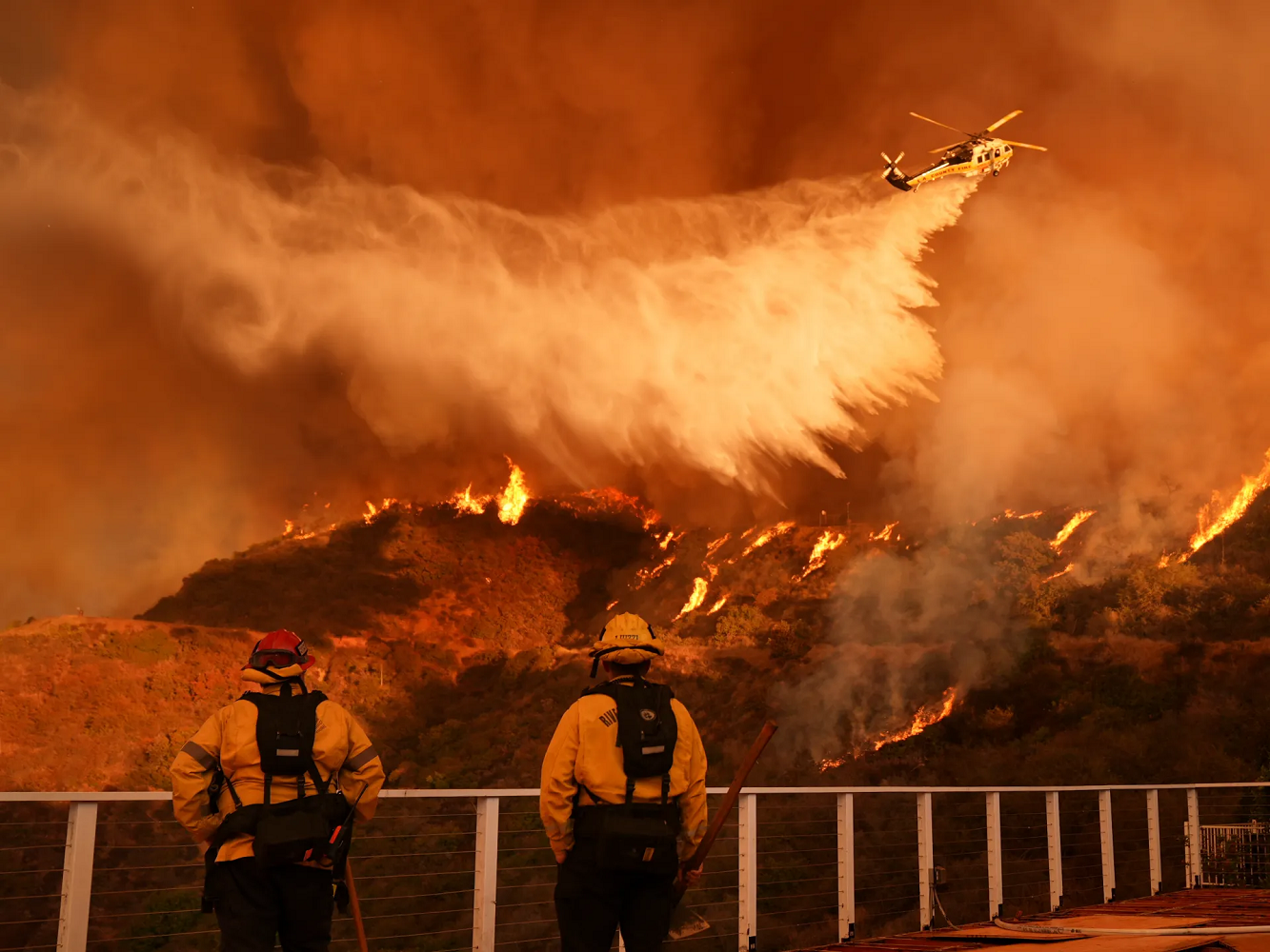 Mỹ dùng AI “khắc chế” cháy rừng như tận thế ở California thế nào? 