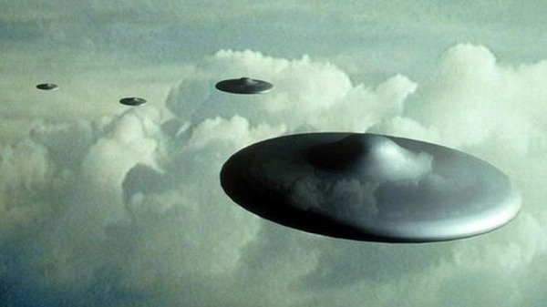 Cựu thủ tướng Anh cố gắng che đậy sự xuất hiện nhiều lần của UFO?