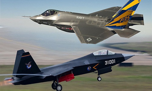 Cuộc đua J-31 và F-35: Kẻ tám lạng, người nửa cân