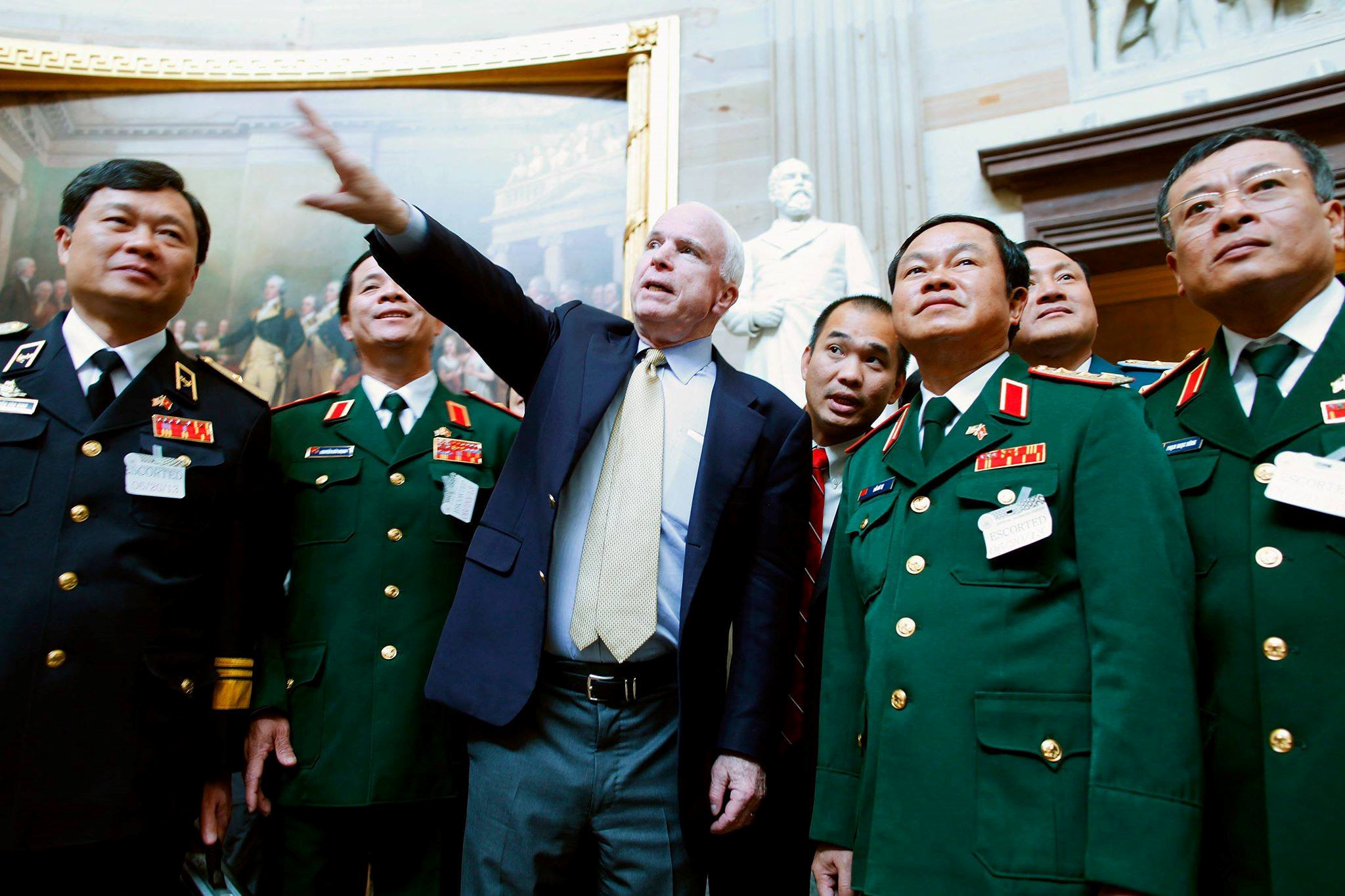 TNS John McCain - tiếng nói đi đầu vun đắp quan hệ Việt - Mỹ