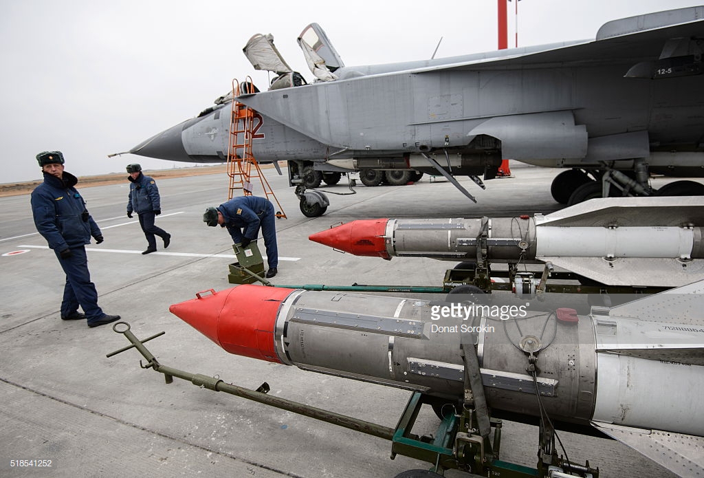 MiG-31 lần đầu mang tên lửa diệt vệ tinh, cả NATO nín thở