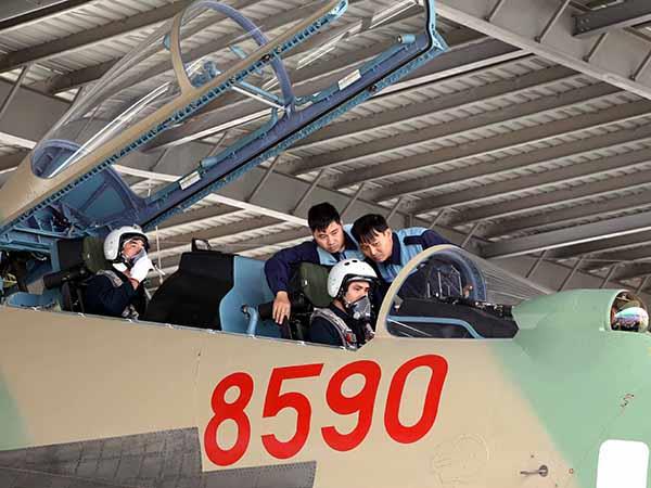 Trung đoàn 927 làm chủ “Hổ mang chúa” Su-30MK2