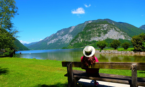 Hallstatt - thị trấn cổ kính và yên bình nhất châu Âu