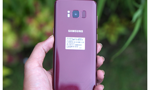 Galaxy S8 đỏ Burgundy đẹp lung linh về VN đầu tiên