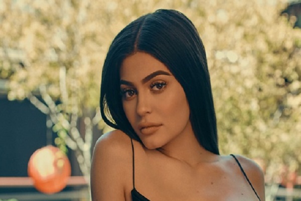 Biệt thự 6 triệu USD nữ tỷ phú Kylie Jenner dùng để tự cách ly