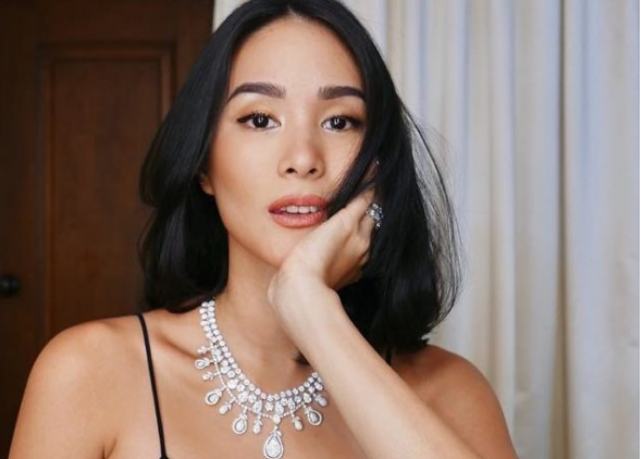 Rich kid chuyên sưu tầm bát đĩa Hermès