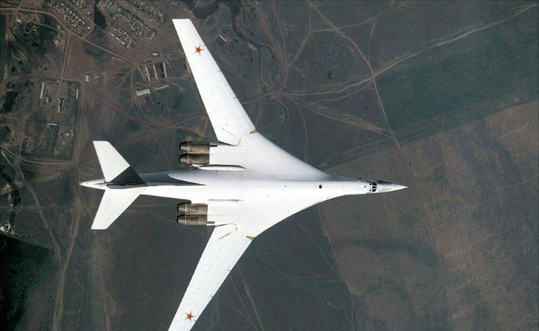 'Thiên nga trắng' Tu-160M2, đỉnh cao vũ khí Liên Xô được Nga hoàn thiện