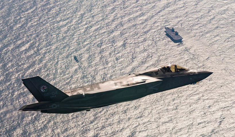 Chiến đấu cơ tàng hình F-35B bị rơi khi cố đuổi theo Su-30 Nga?